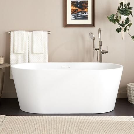 67" Eden Acrylic Freestanding Tub - Matte White